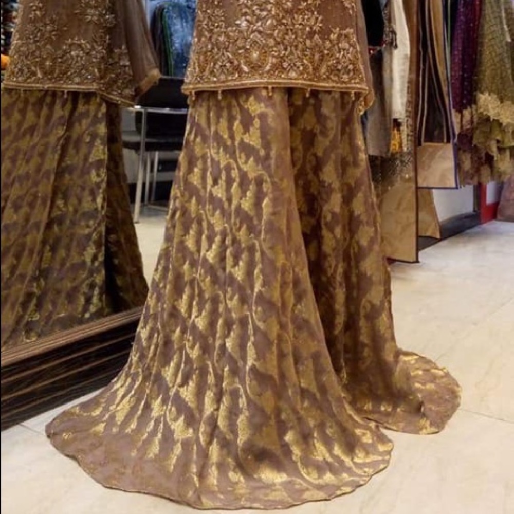 Fancy lehanga - Picture 2 of 3
